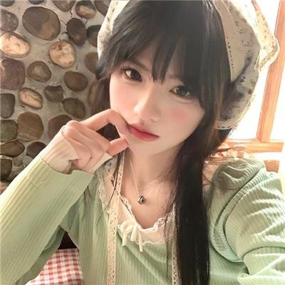 红唇